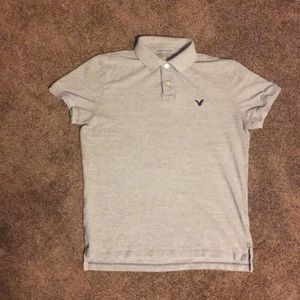 Men’s gray American Eagle polo